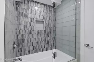 7137 E Rancho Vista Dr, Scottsdale, AZ 85251 - Photo 31