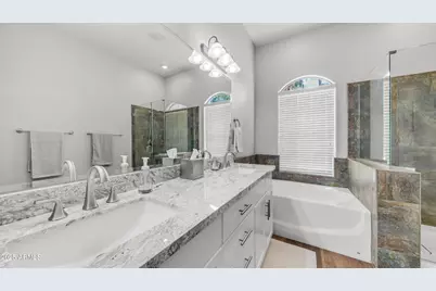 15550 S 5th Avenue #108, Phoenix, AZ 85045 - Photo 17