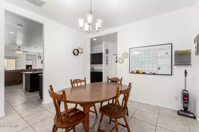 10653 E Sunflower Court, Florence, AZ 85132 - Photo 11