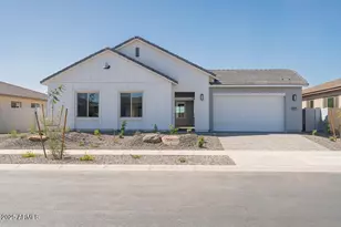 852 W Golden Ore Pass, Apache Junction, AZ 85120 - Photo 1