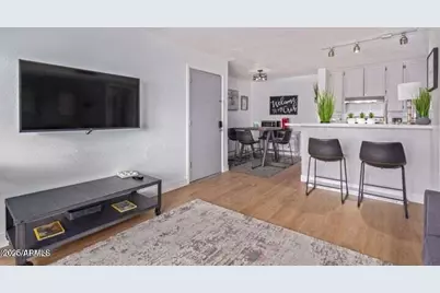 8055 E Thomas Road #C203, Scottsdale, AZ 85251 - Photo 1