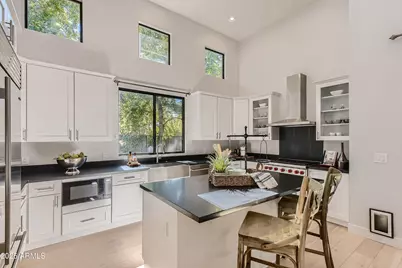 3720 N 40th Place, Phoenix, AZ 85018 - Photo 5