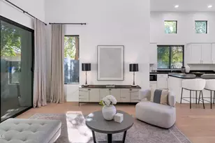 3720 N 40th Pl, Phoenix, AZ 85018 - Photo 3