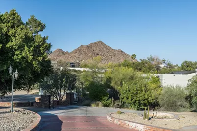6830 N 46th Place, Paradise Valley, AZ 85253 - Photo 7
