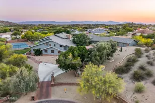 6830 N 46th Pl, Paradise Valley, AZ 85253 - Photo 5