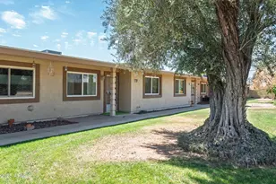 10559 W Coggins Dr, Sun City, AZ 85351 - Photo 3