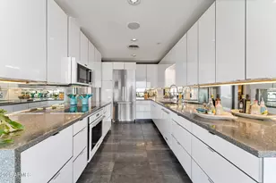 1040 E Osborn Rd, Phoenix, AZ 85014 - Photo 15