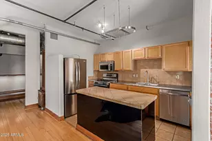 387 N 2nd Ave, Phoenix, AZ 85003 - Photo 9