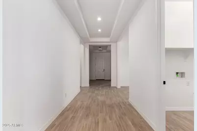 16550 W Creedance Boulevard, Surprise, AZ 85387 - Photo 9