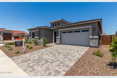 16550 W Creedance Boulevard, Surprise, AZ 85387 - Photo 43