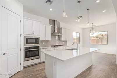 16494 W Creedance Boulevard, Surprise, AZ 85387 - Photo 3