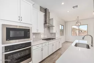 16494 W Creedance Blvd, Surprise, AZ 85387 - Photo 5