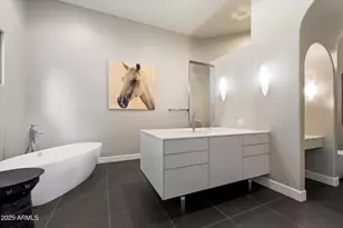 11331 E Cochise Dr, Scottsdale, AZ 85259 - Photo 25