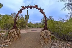 12679 W Lowden Rd, Peoria, AZ 85383 - Photo 49