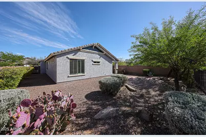 12679 W Lowden Road, Peoria, AZ 85383 - Photo 43