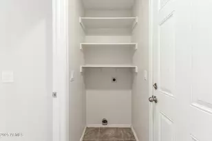 21621 N 48th Pl, Phoenix, AZ 85054 - Photo 31