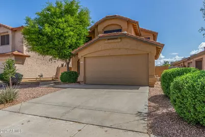 21621 N 48th Place, Phoenix, AZ 85054 - Photo 3
