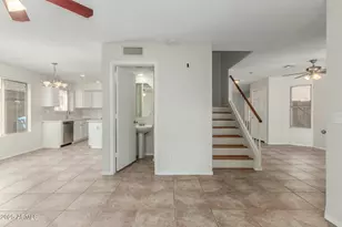 21621 N 48th Pl, Phoenix, AZ 85054 - Photo 13