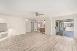 2819 W Louise Dr, Phoenix, AZ 85027 - Photo 15