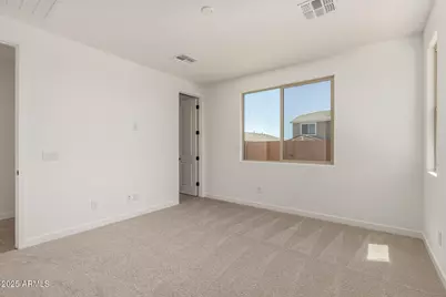 18195 W Hess Street, Goodyear, AZ 85338 - Photo 11