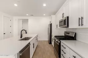 18195 W Hess St, Goodyear, AZ 85338 - Photo 5