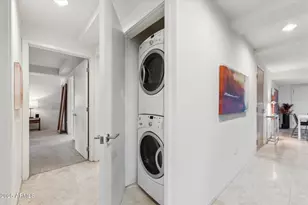 7121 E Rancho Vista Dr, Scottsdale, AZ 85251 - Photo 27