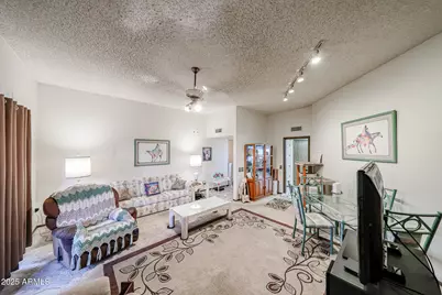 10401 W Loma Blanca Drive, Sun City, AZ 85351 - Photo 3