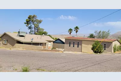 1097 S Stone Avenue, Superior, AZ 85173 - Photo 3