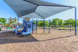 7769 W Bonitos Dr, Phoenix, AZ 85035 - Photo 35