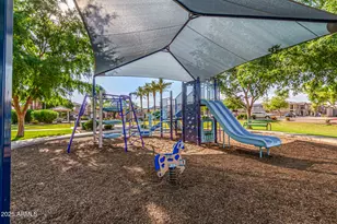 7769 W Bonitos Dr, Phoenix, AZ 85035 - Photo 33