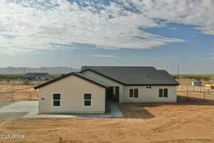 25820 W White Feather Ln, Wittmann, AZ 85361 - Photo 1