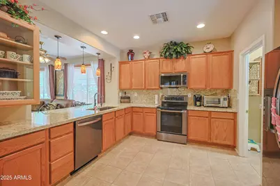 1916 W Spirit Court, Anthem, AZ 85086 - Photo 15