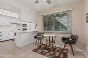 9606 W Long Hills Dr, Sun City, AZ 85351 - Photo 7