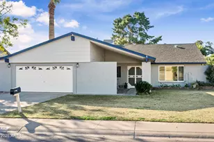 2707 E Louise Dr, Phoenix, AZ 85032 - Photo 1