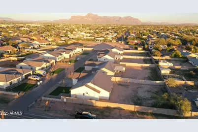 11203 E Crescent Avenue, Mesa, AZ 85208 - Photo 5