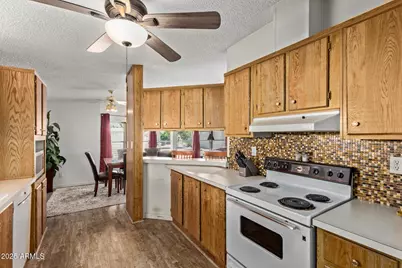 205 S Higley Road #300, Mesa, AZ 85206 - Photo 15