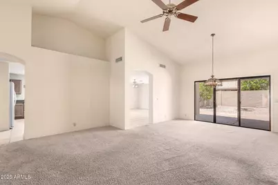 9802 W Rockwood Drive, Peoria, AZ 85382 - Photo 9