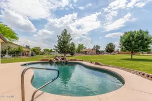 2810 S 201st Dr, Buckeye, AZ 85326 - Photo 49