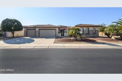 21003 N Circle Cliffs Drive, Surprise, AZ 85387 - Photo 1