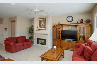 21003 N Circle Cliffs Drive, Surprise, AZ 85387 - Photo 5