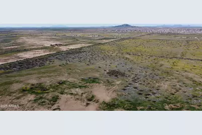 2706 S Sunland Gin Road #11, Eloy, AZ 85131 - Photo 3