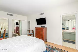 2201 N Central Ave, Phoenix, AZ 85004 - Photo 11