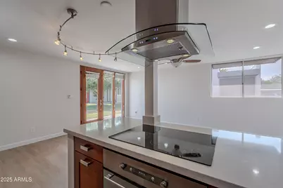4206 N 38th Street #1, Phoenix, AZ 85018 - Photo 7