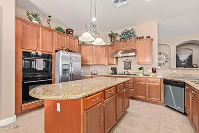 12706 S 176th Lane, Goodyear, AZ 85338 - Photo 17