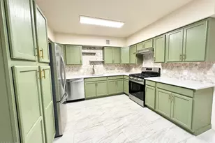 1136 Meadows Dr, Sierra Vista, AZ 85635 - Photo 7