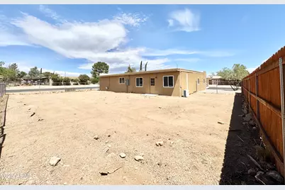 1136 Meadows Drive, Sierra Vista, AZ 85635 - Photo 35