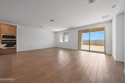 823 W Riparian Drive, San Tan Valley, AZ 85140 - Photo 7