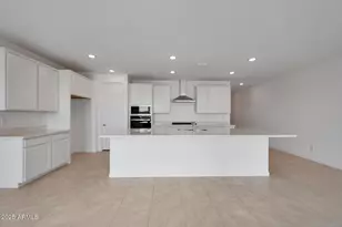 793 W Riparian Dr, San Tan Valley, AZ 85140 - Photo 3