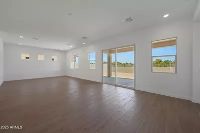 294 W Flax Drive, San Tan Valley, AZ 85140 - Photo 7