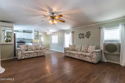 10955 N 79th Avenue #40, Peoria, AZ 85345 - Photo 17